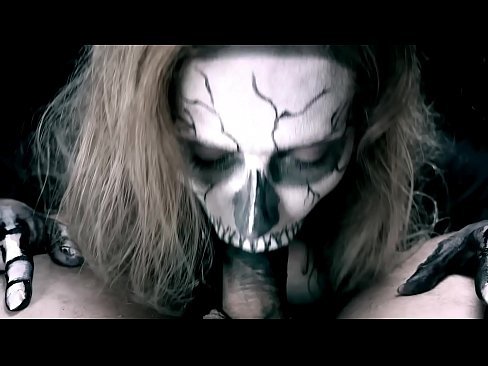 ❤️ Demon nga babaye nga nagsuso sa manok uban sa iyang itom nga baba ug gilamoy cum. ❤❌ Russian porn sa amon ceb.robosexshop.ru ﹏